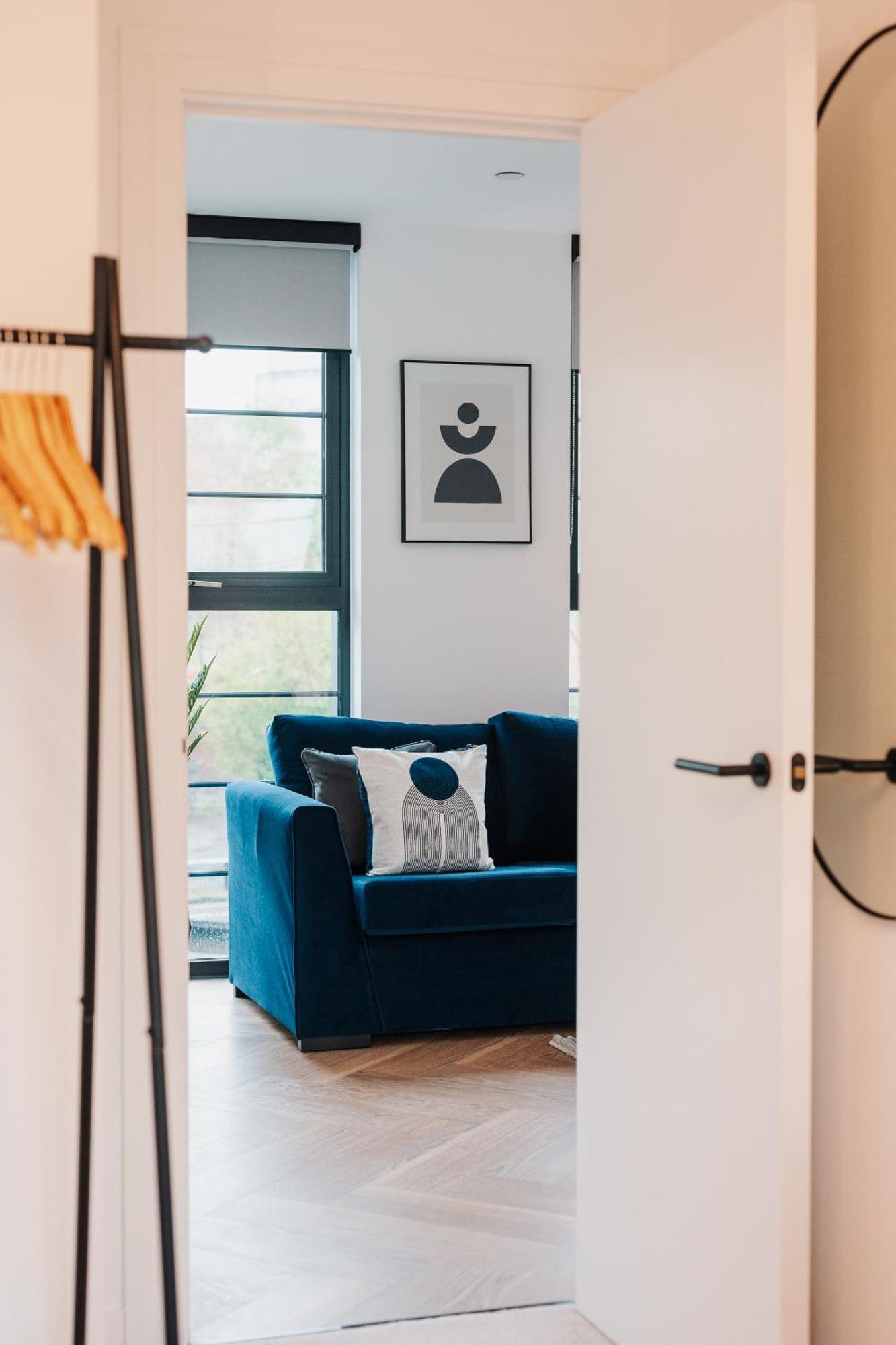 Apartamento Luxury & Canal View Stylish Pad, Family, Contractors, Fast Wifi